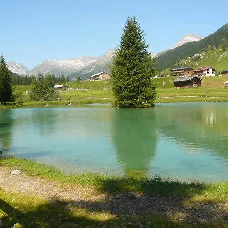 Haus Anja 레흐암 아르베르크